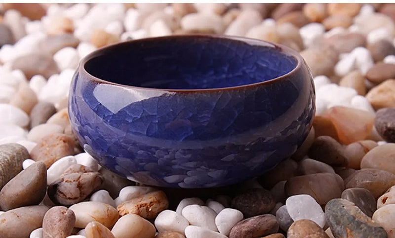 Pequena Vasilha de Cerâmica Japonesa Artesanal com Efeito Craquelado
