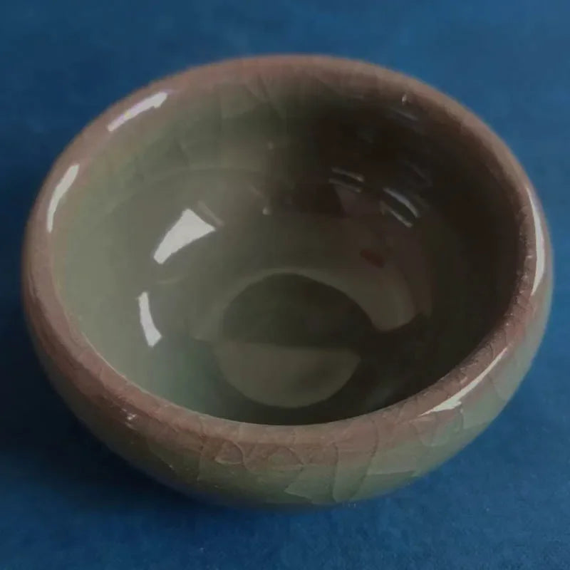 Pequena Vasilha de Cerâmica Japonesa Artesanal com Efeito Craquelado
